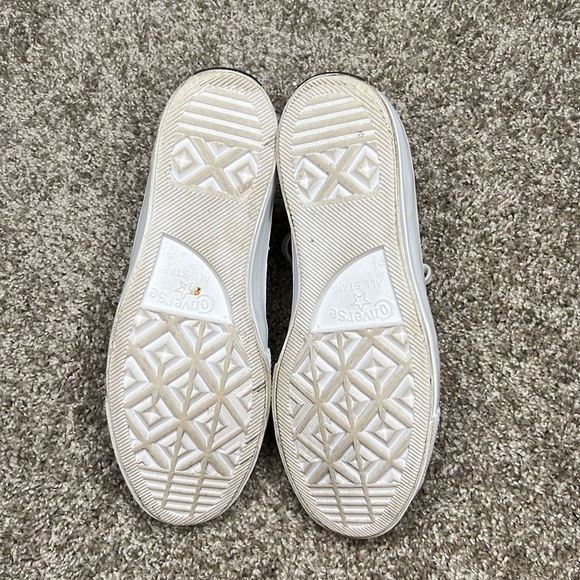 Glitter Chuck Taylor Hightop Converse - Picture 6 of 9